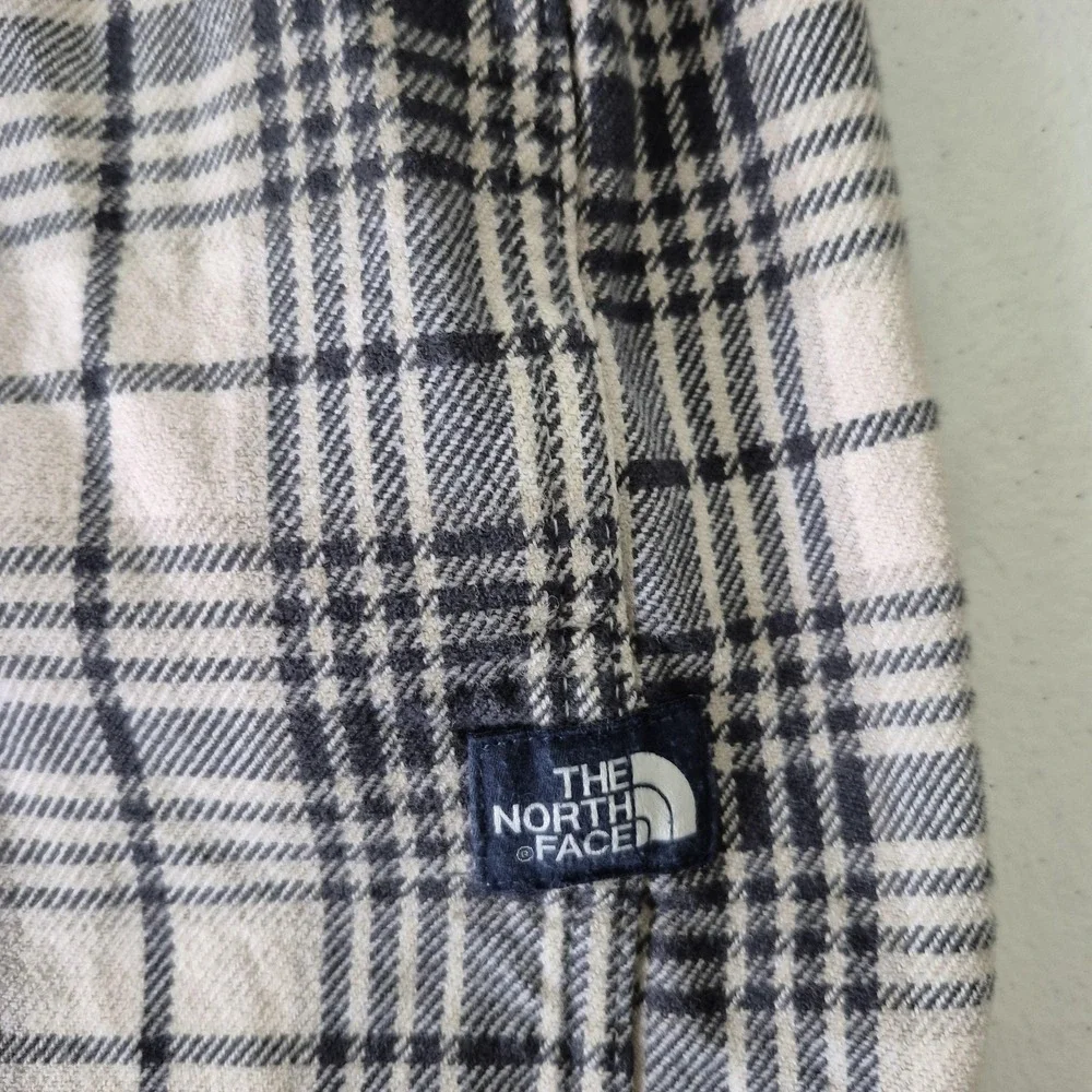 North Face Shirt Mens‎ Large Beige Gray Plaid Button Down Long Sleeve Flannel